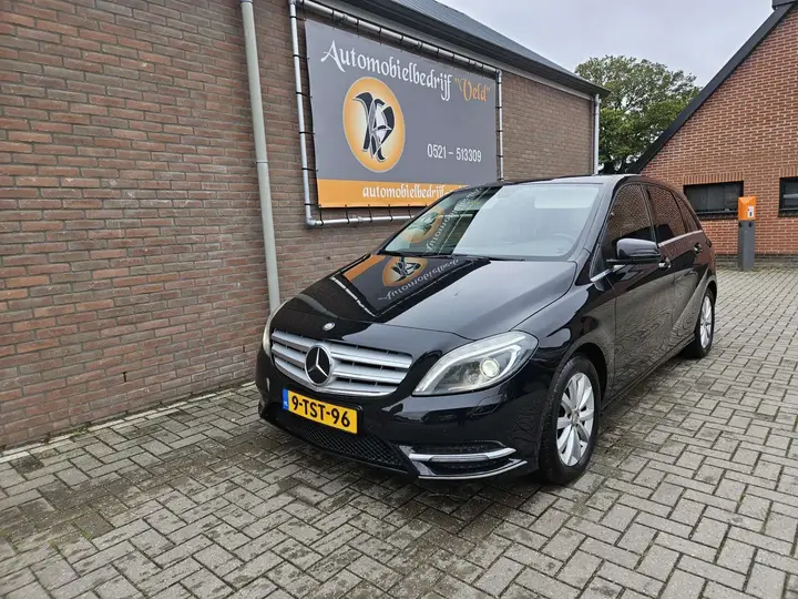 Mercedes-Benz B