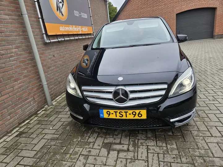 Mercedes-Benz B 2014 photo 2