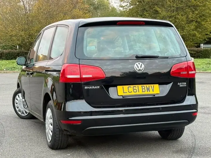 Volkswagen Sharan 2011 photo 4