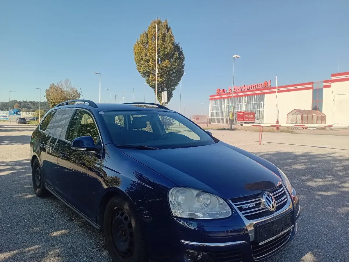 Volkswagen Golf 2009 photo 3