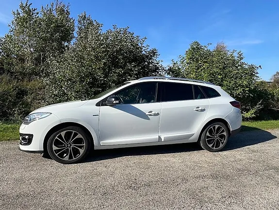 Renault Megane Iii 2014 photo 2