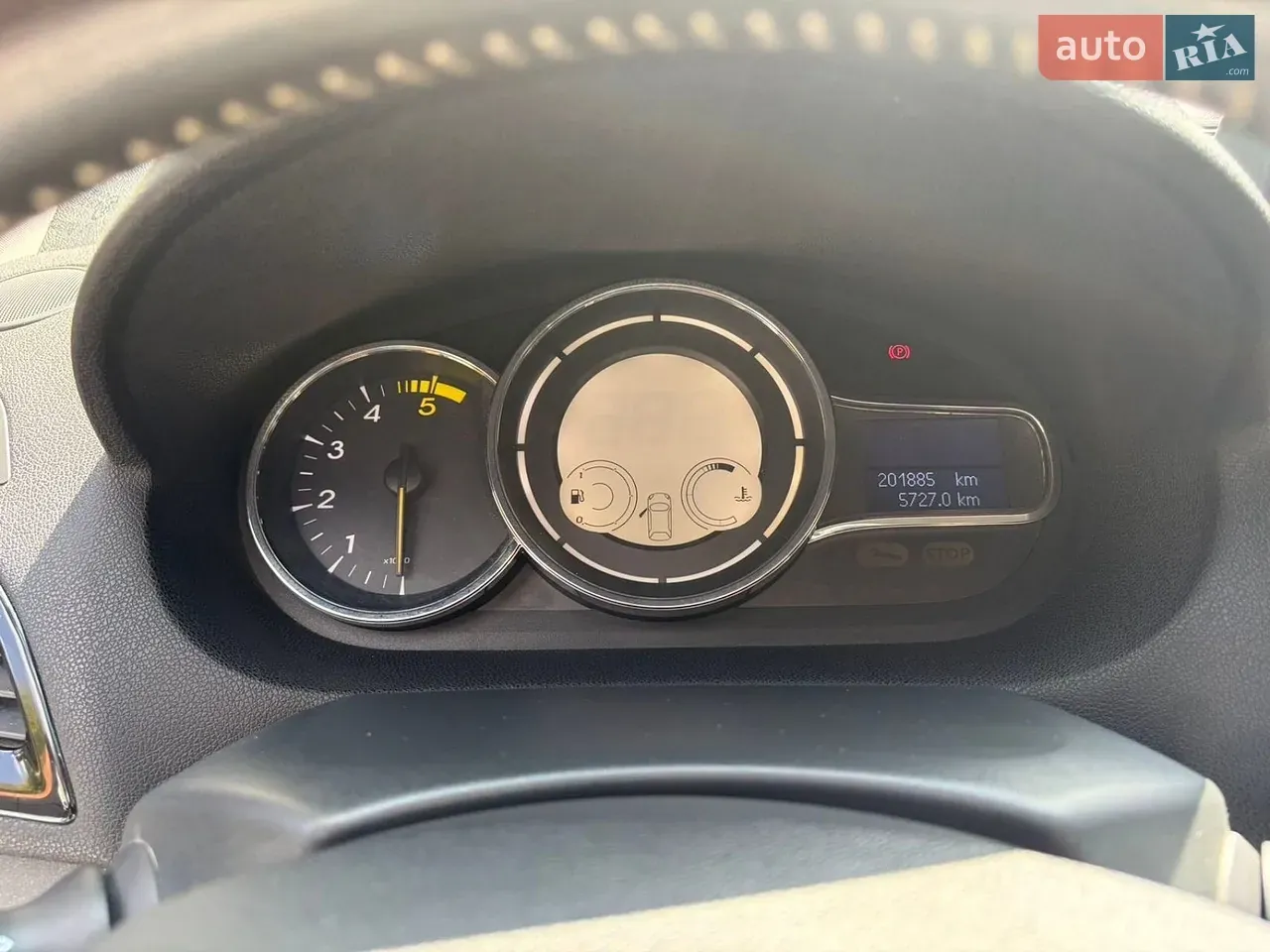 Renault Megane 2013 photo 4