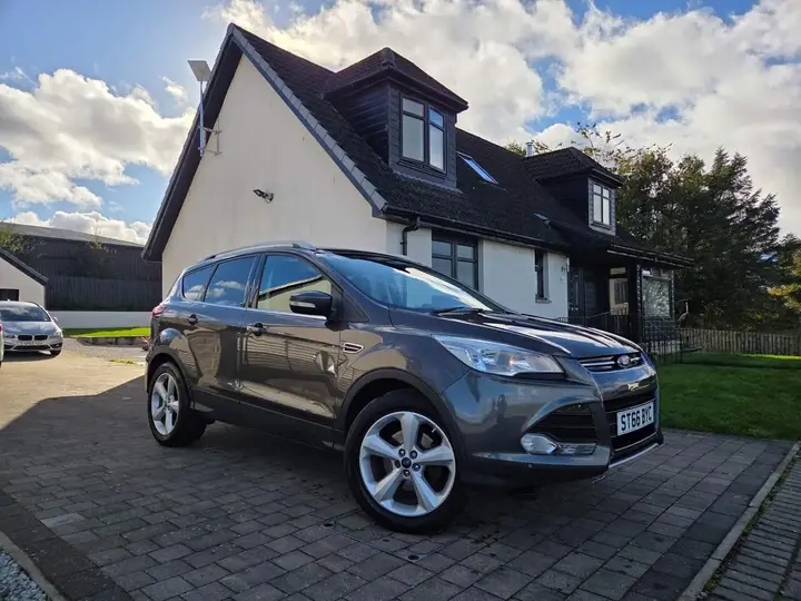 Ford Kuga 2016 photo 3