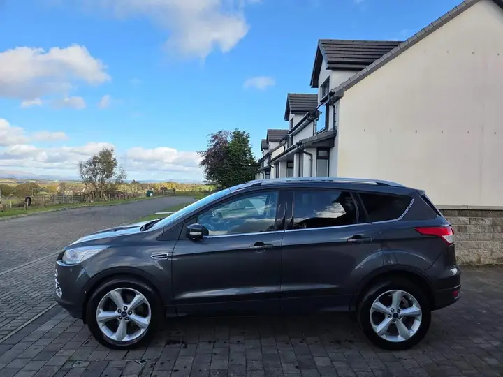 Ford Kuga 2016 photo 5