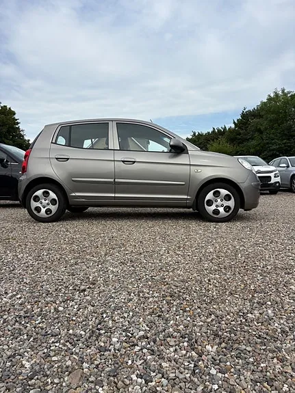 Kia Picanto 2008 photo 4