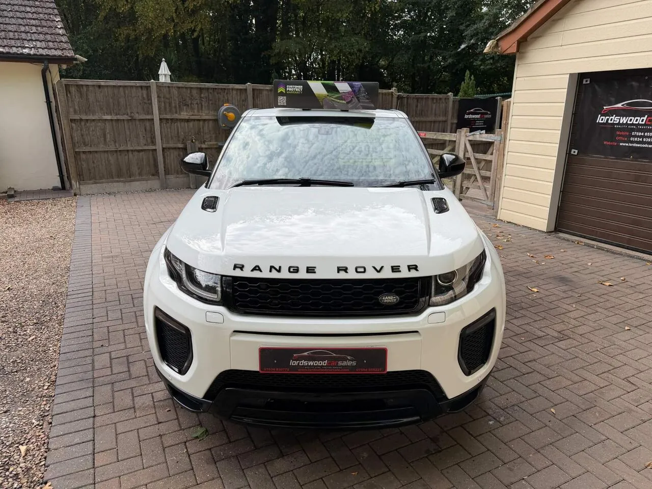 Land Rover Range Rover Evoque 2017 photo 2