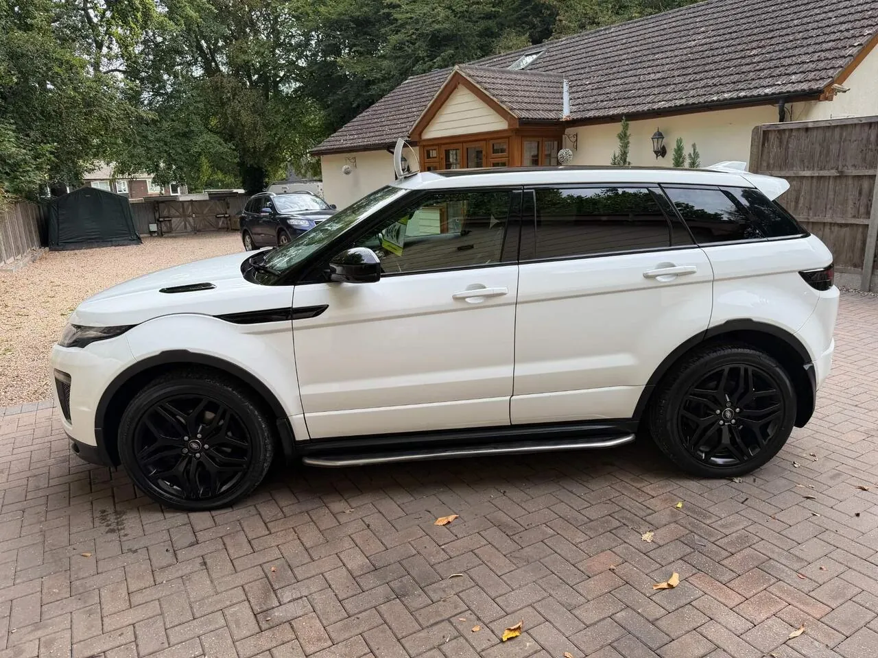 Land Rover Range Rover Evoque 2017 photo 4