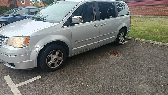 Chrysler Grand Voyager 2009 photo 2