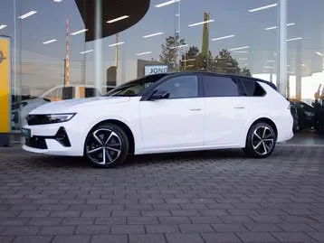 Opel Astra 2024 photo 2
