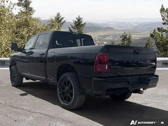 Ram 2500 Laramie Night 2026 photo 4