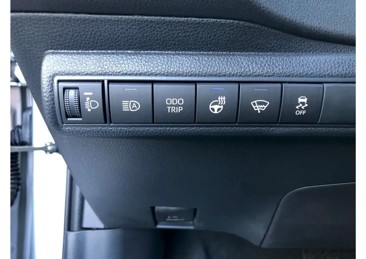 Toyota Corolla 2023 photo 3