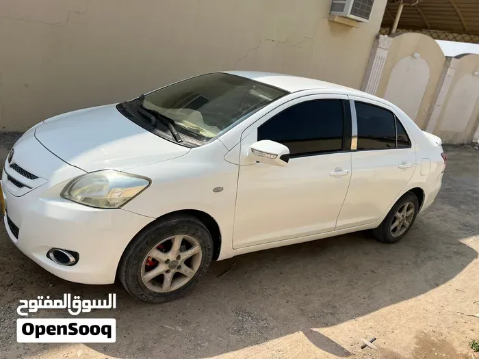 Toyota Yaris 2007 photo 3
