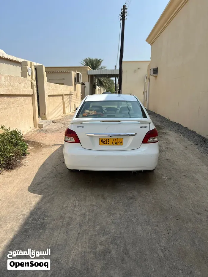 Toyota Yaris 2007 photo 2