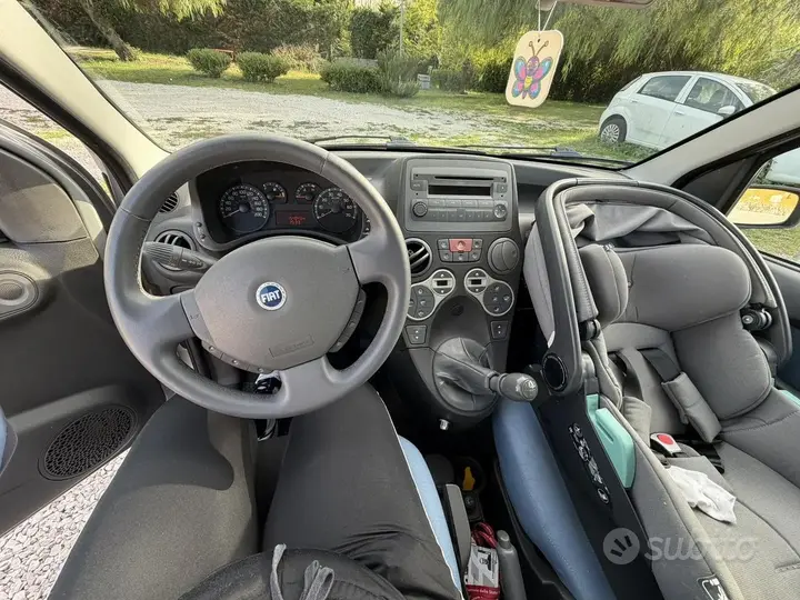 Fiat Panda 2007 photo 4