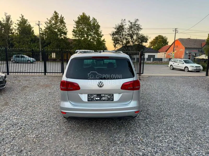 Volkswagen Sharan 2013 photo 4
