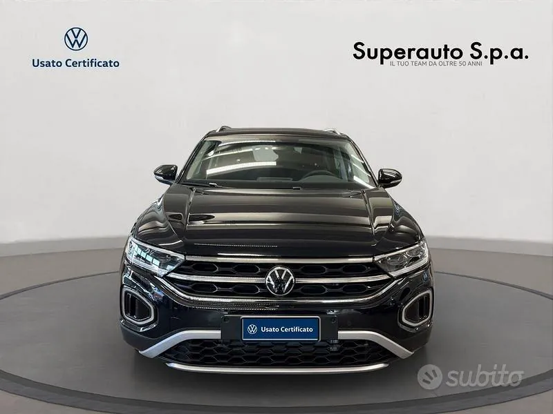 Volkswagen T-Roc 2024 photo 2
