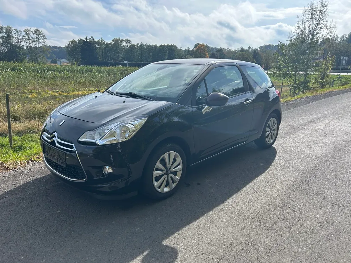 Citroen Ds3 2011 photo 2