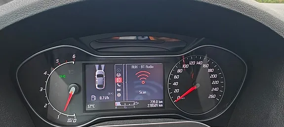 Ford S-Max 2010 photo 2