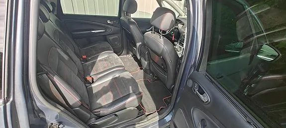 Ford S-Max 2010 photo 5