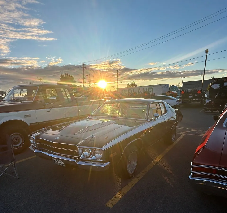Plymouth Road Runner 1974 photo 2