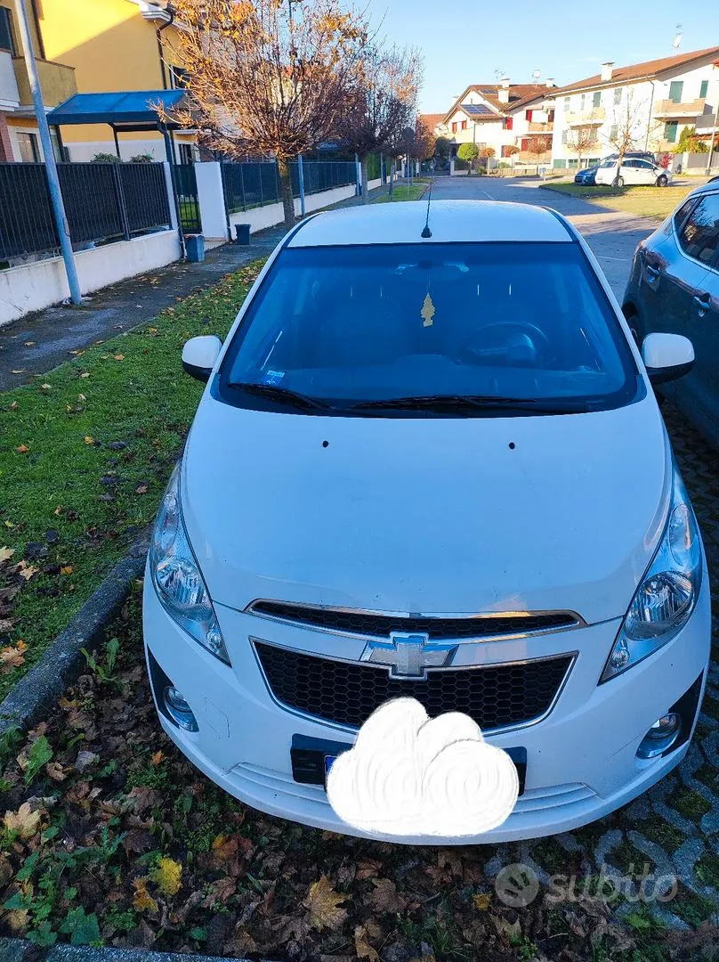 Chevrolet Spark 2012 photo 2