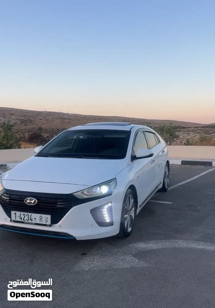 Hyundai Ioniq 2018 photo 2