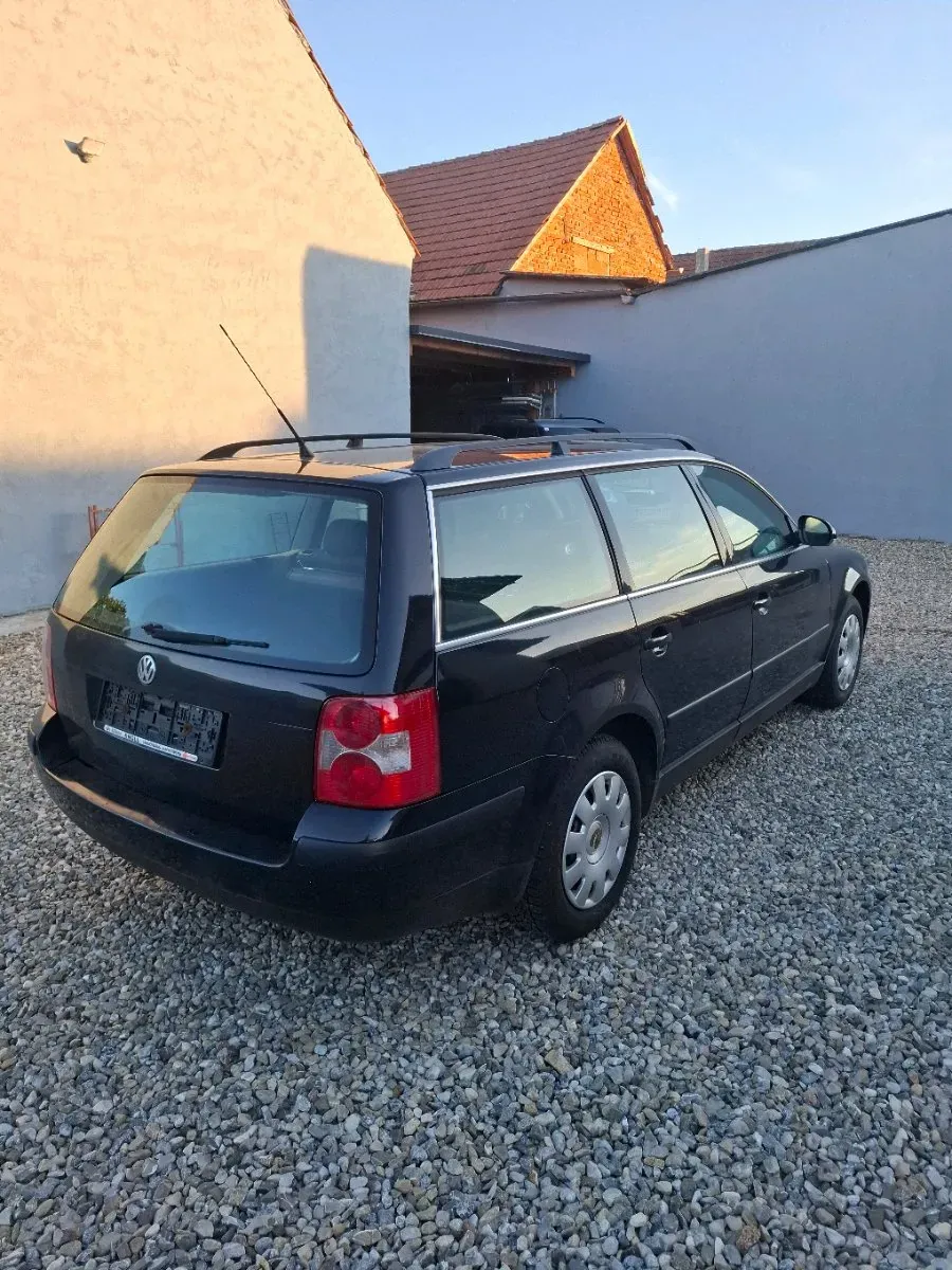 Volkswagen Passat 2004 photo 3