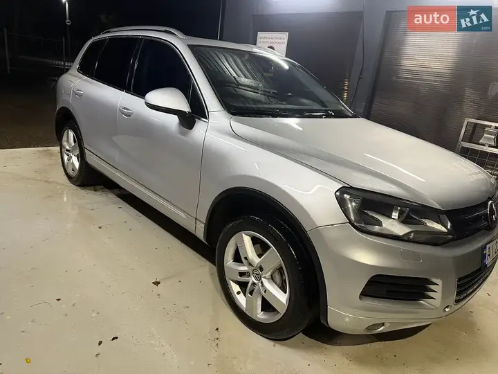 Volkswagen Touareg 2010 photo 3