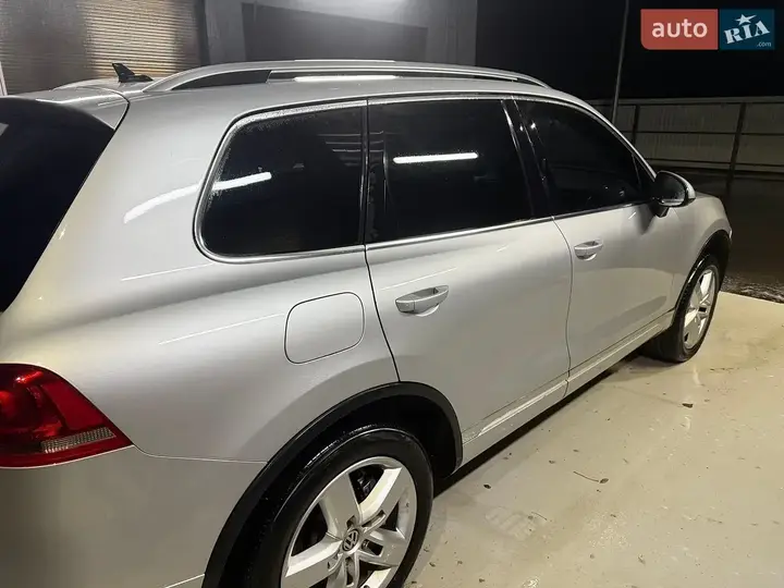 Volkswagen Touareg 2010 photo 5