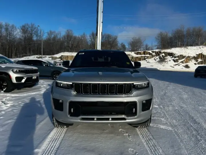 Jeep Grand Cherokee L 2025 photo 3
