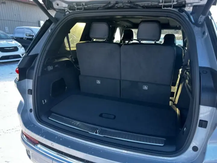 Jeep Grand Cherokee L 2025 photo 5