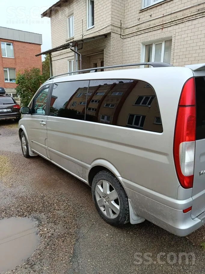 Mercedes-Benz Viano 2007 photo 2