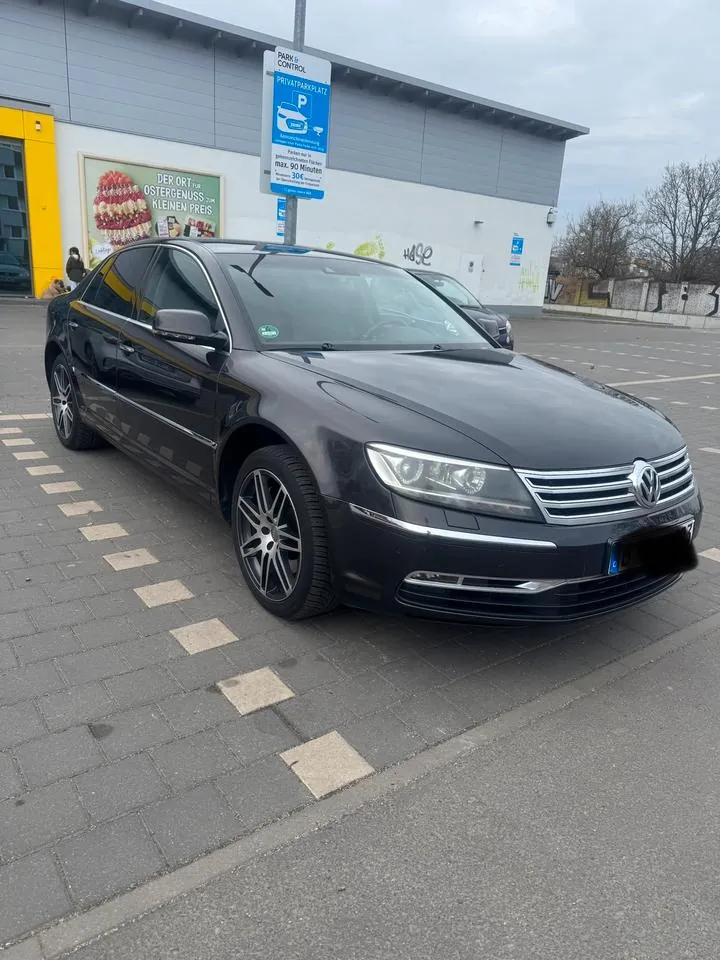 Volkswagen Phaeton