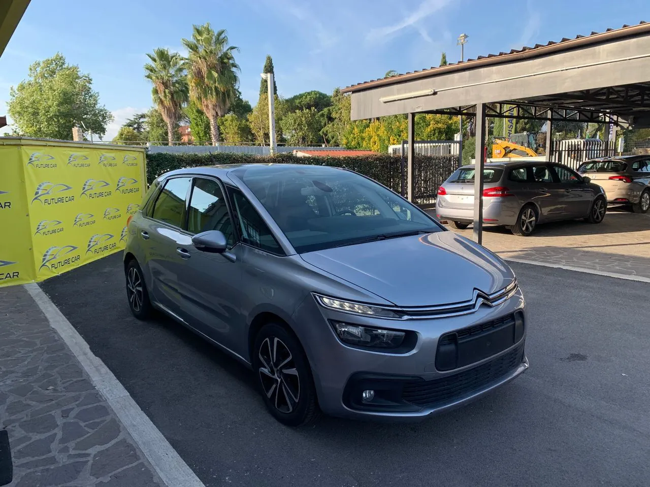Citroen C4 Picasso 2018 photo 2