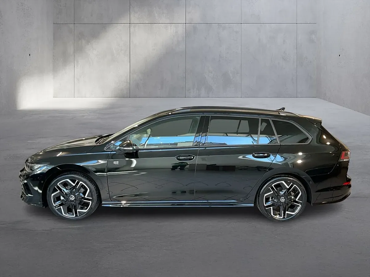 Volkswagen Golf Variant 2026 photo 2