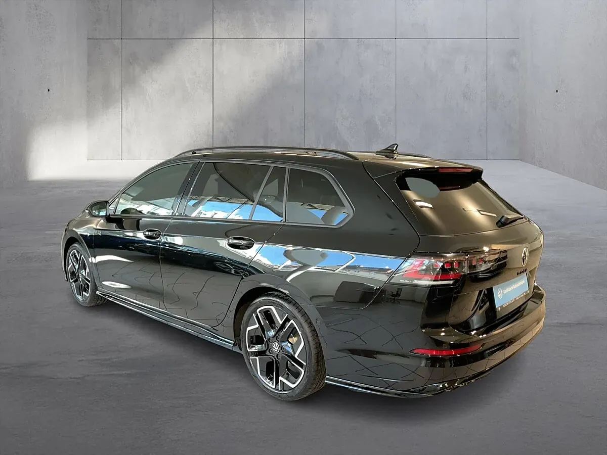 Volkswagen Golf Variant 2026 photo 3