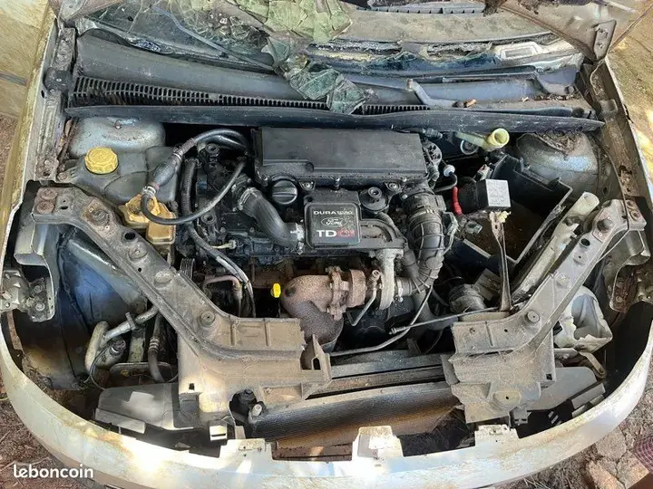 Ford Fiesta 2003 photo 2