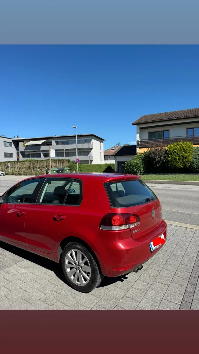 Volkswagen Golf 2009 photo 3