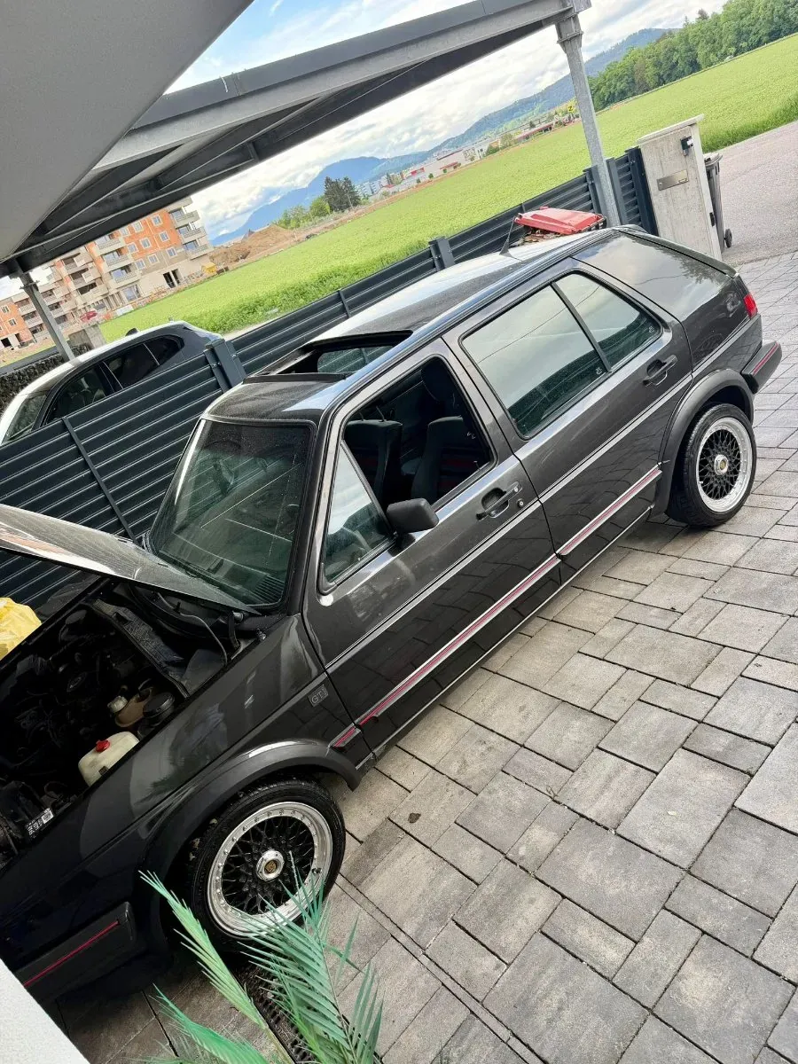 Volkswagen Golf 1987 photo 3