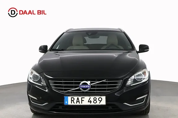 Volvo V60 2016 photo 2
