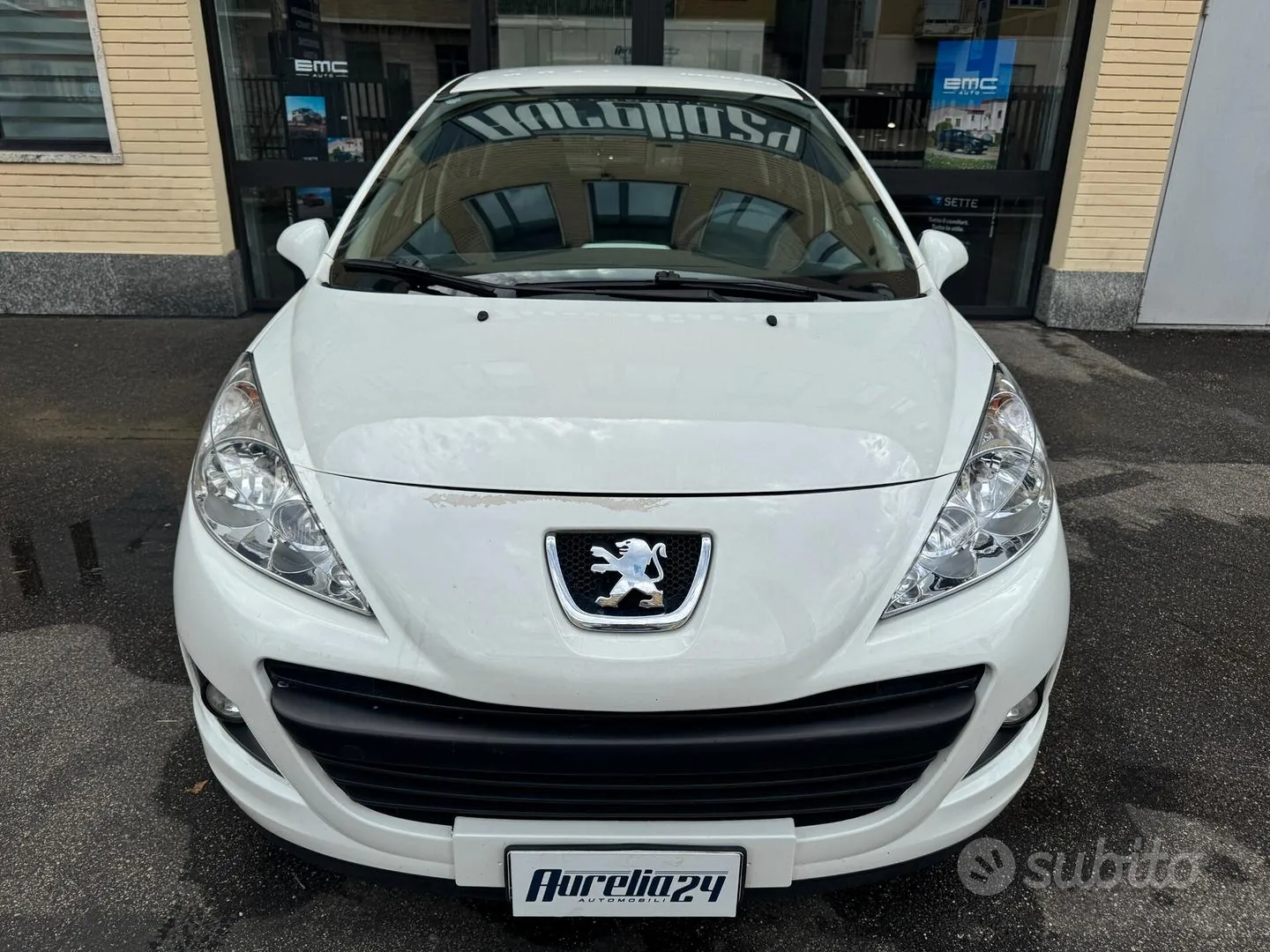 Peugeot 207 2014 photo 2