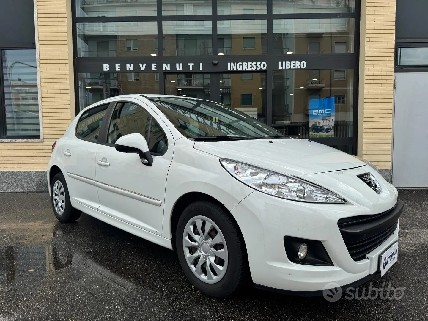 Peugeot 207