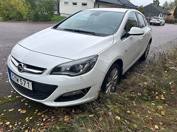 Opel Astra 2015 photo 5