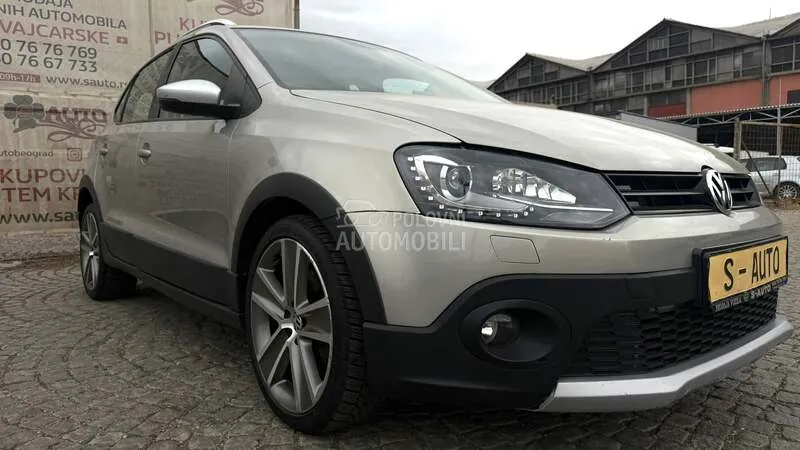 Volkswagen Cross Polo