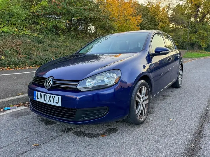 Volkswagen Golf 2010 photo 3