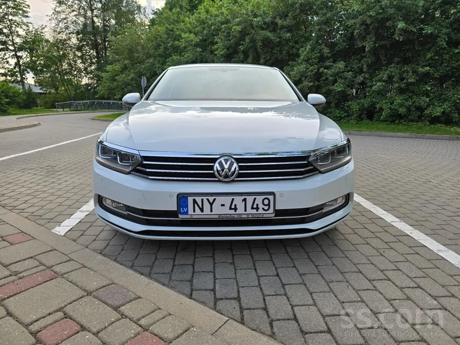 Volkswagen Passat 2019 photo 2