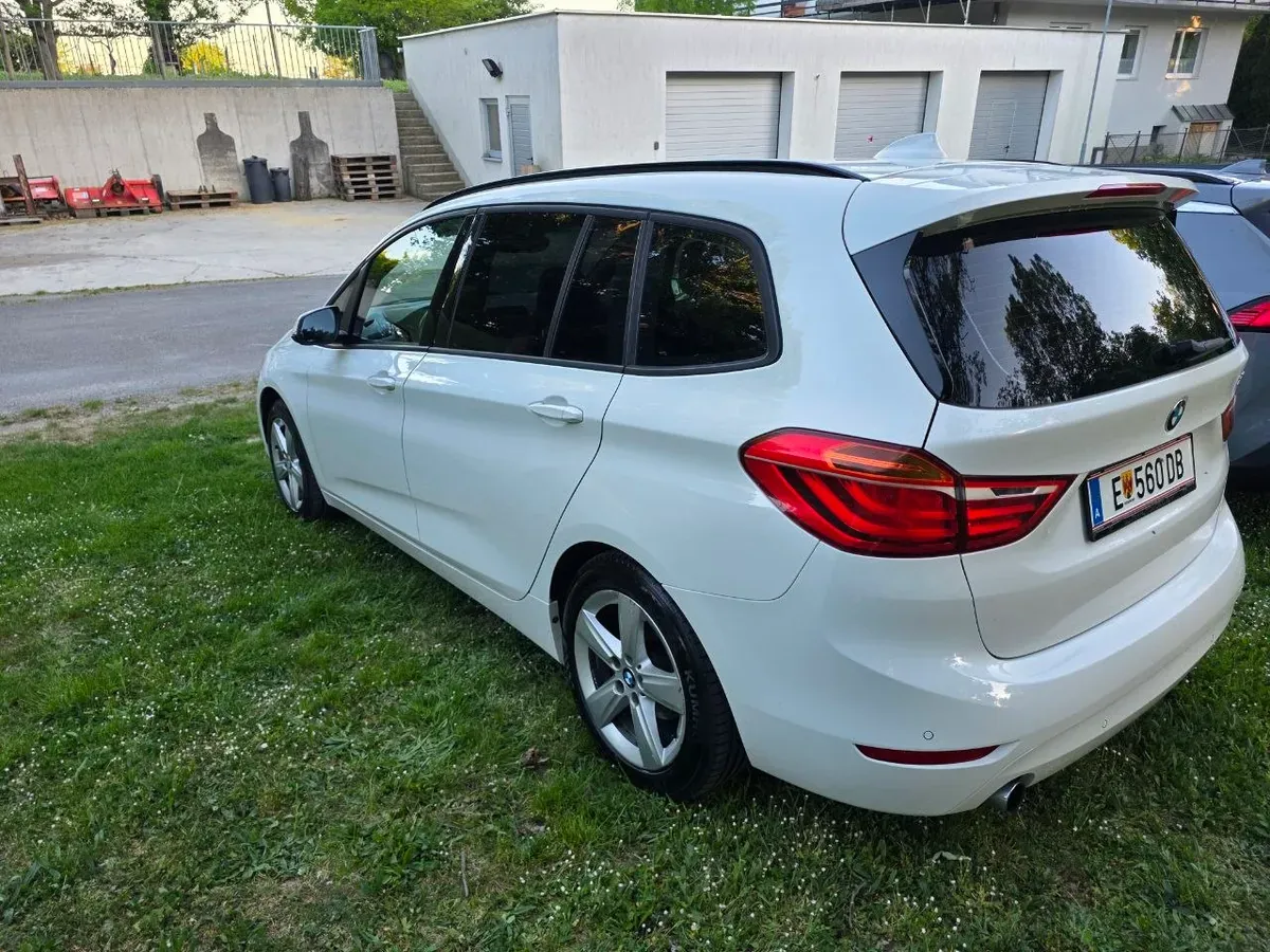 BMW 2 Series 2017 photo 2