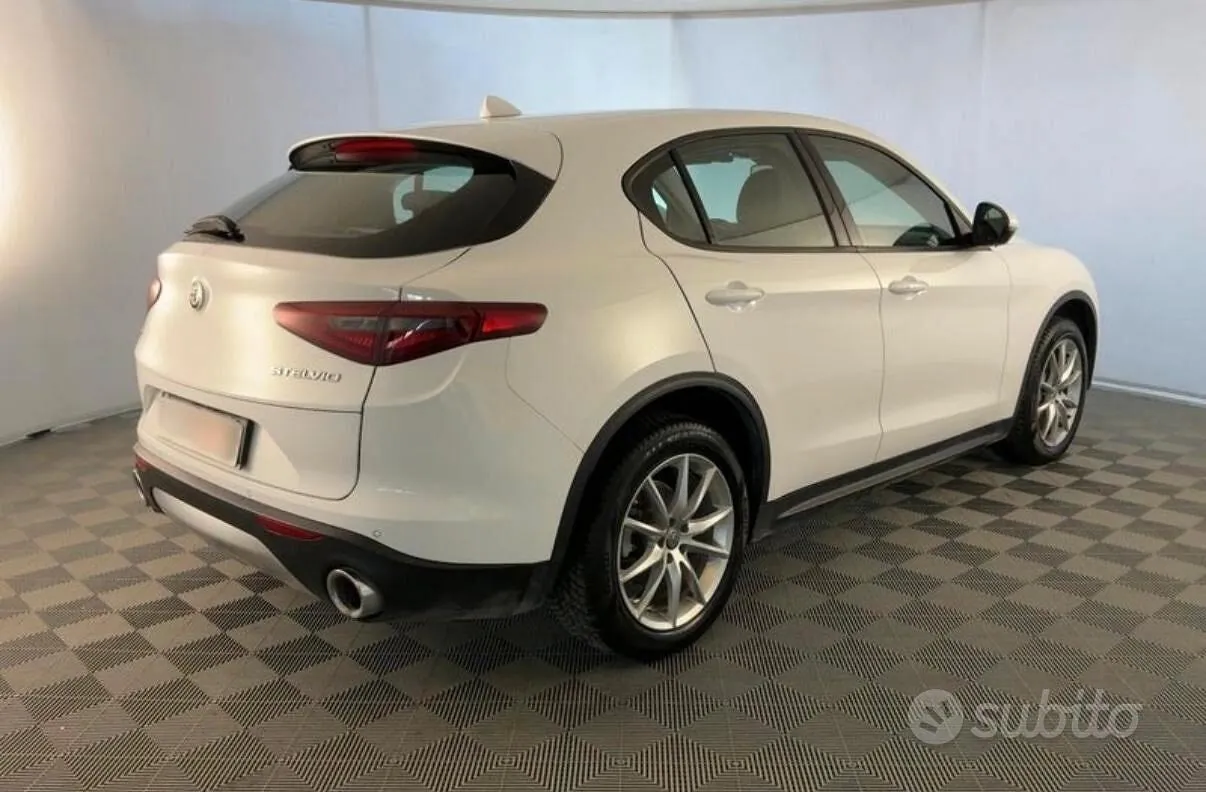 Alfa Romeo Stelvio 2019 photo 5