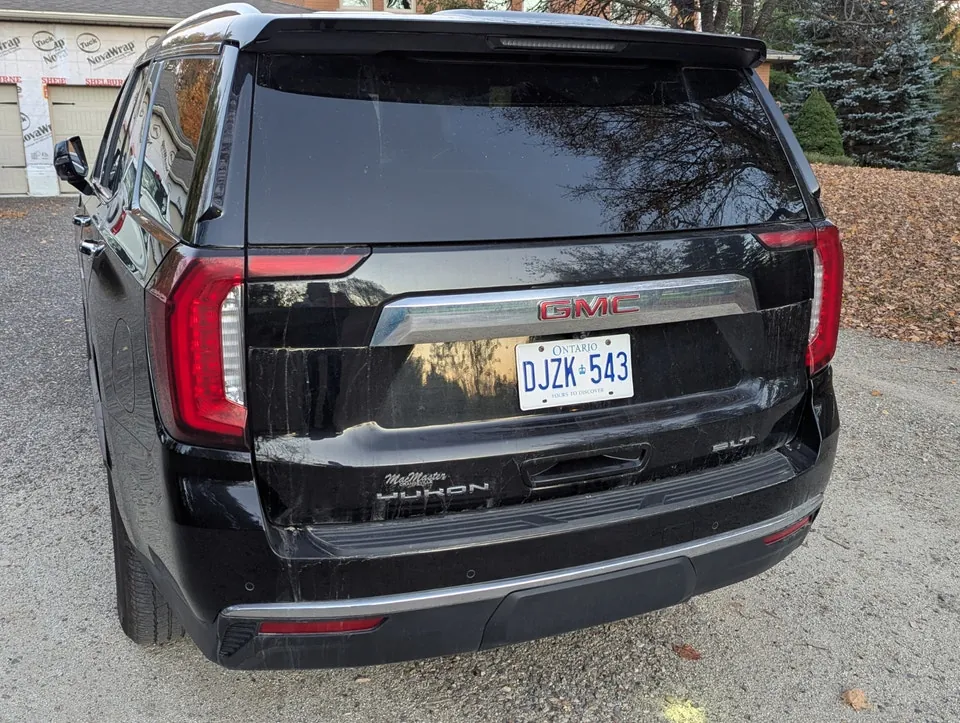 GMC Yukon 2021 photo 2