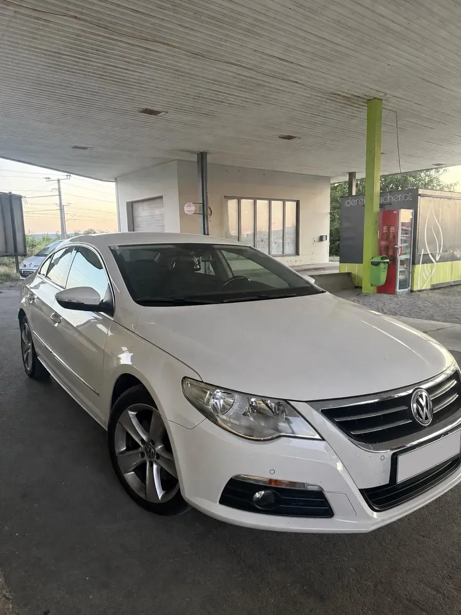 Volkswagen Passat Cc 2009 photo 2